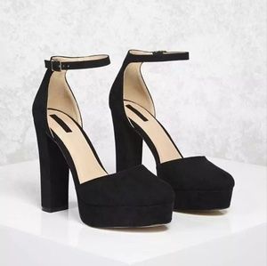 🎀Forever 21 Heels🎀